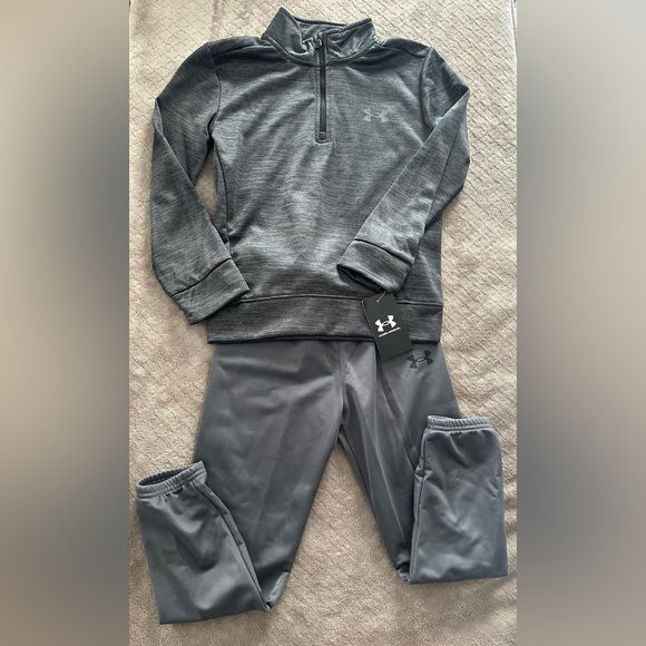 Under Armour Athletic Set - Picture 2 of 2